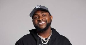 Davido fires back at critic over comments on Tinubu government, says ‘God punish your generation’ Davido