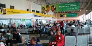 Sad Yuletide for travelers over sky-high fares.( PC MORGANABLE)