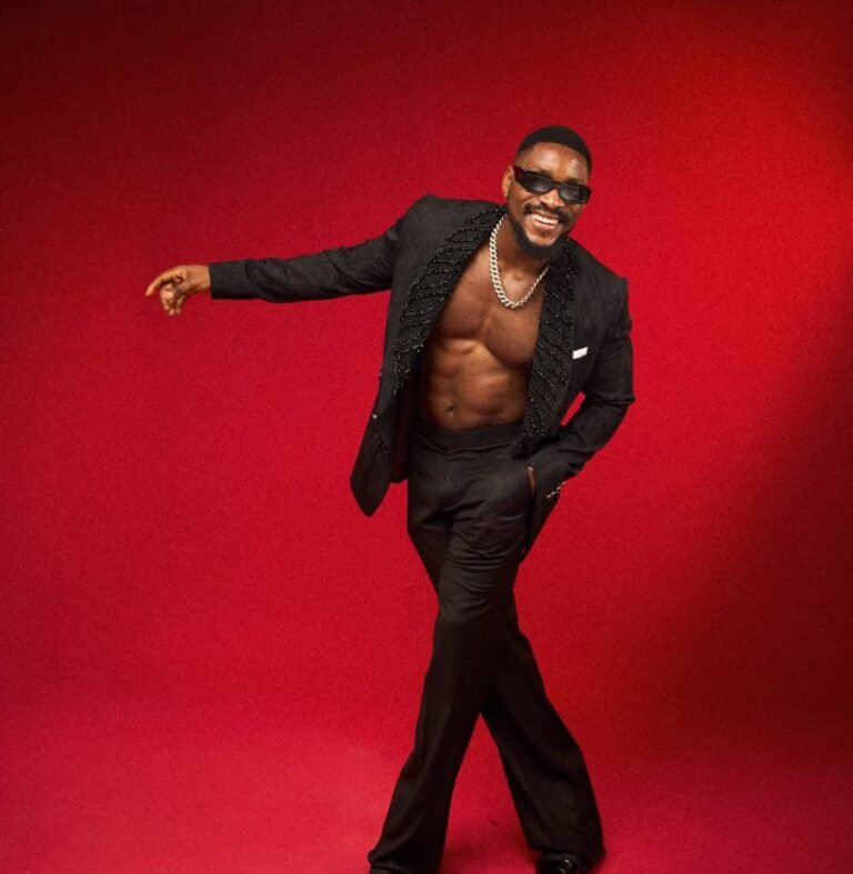 Tobi Bakre