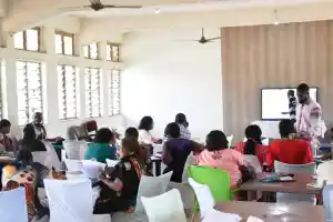 Abia State to Launch 20 Smart Schools with Blue Giraffe Partnership