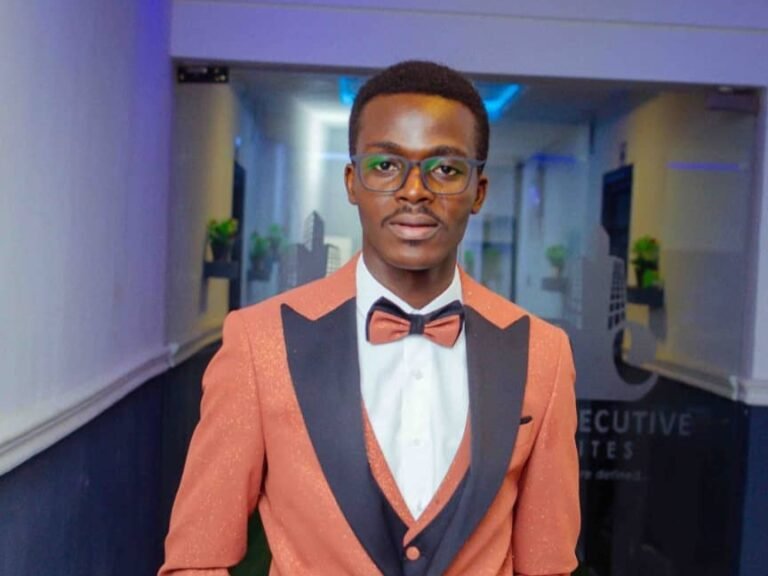CodeBridge Youth Initiative: Building the Future with Code — Akinyemi Champions Early Tech Education at 2025 Youth Summit
