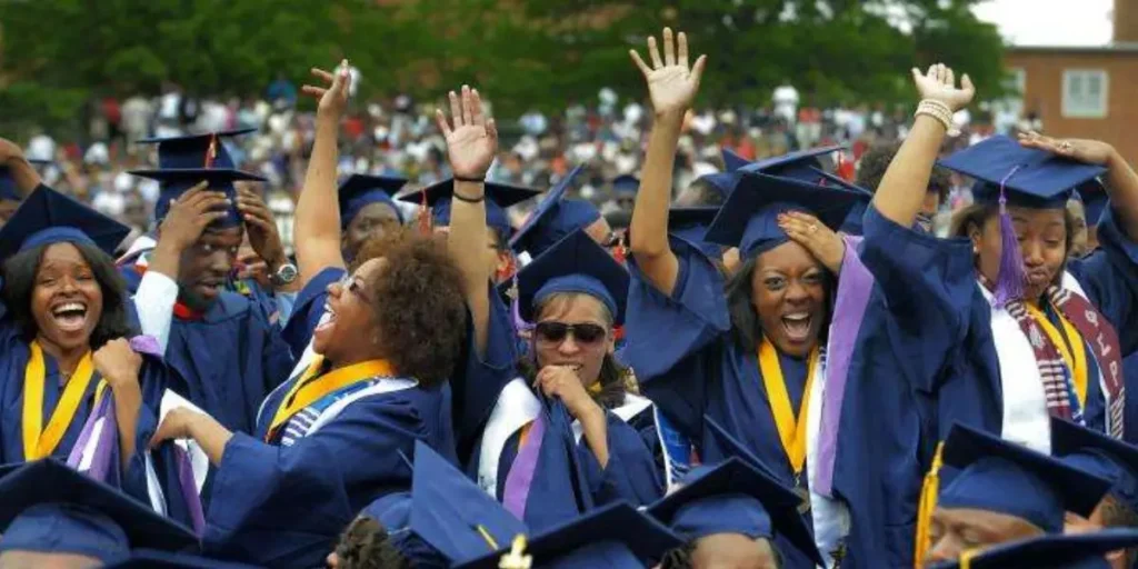 Federal Government Sets 16 as Minimum Admission Age for Tertiary Studies