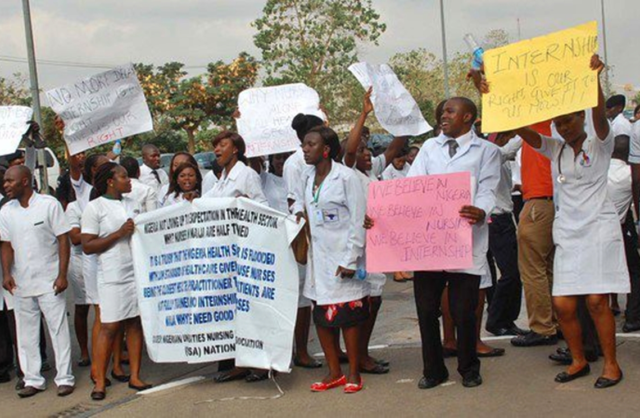 Nurses-Protest Nurses