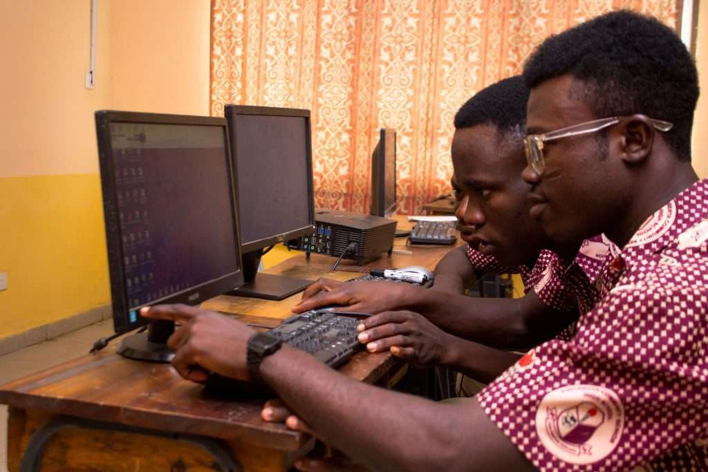 Schools charged to produce tech-driven leaders