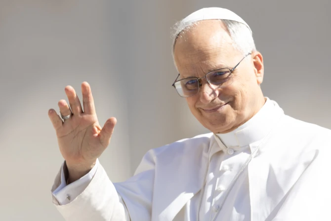 Pope Warns AI Threatens Order: Vatican Calls for Ethical Vigilance