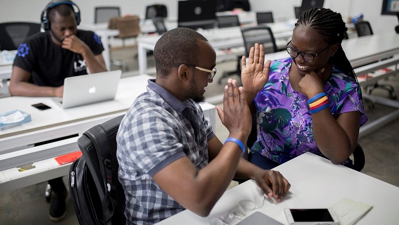Poor Digital Literacy Emerges as Top Obstacle to Online Banking Adoption Across Africa