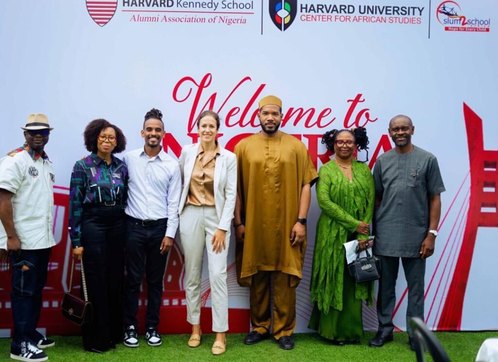 Harvard Alumni and Slum2School Host Farewell Dinner for African Studies Delegation in Lagos