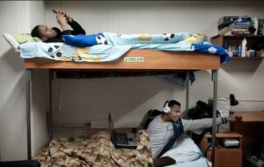 How Gen-Z Nigerians and Global Students Now Scout Roommates on Instagram