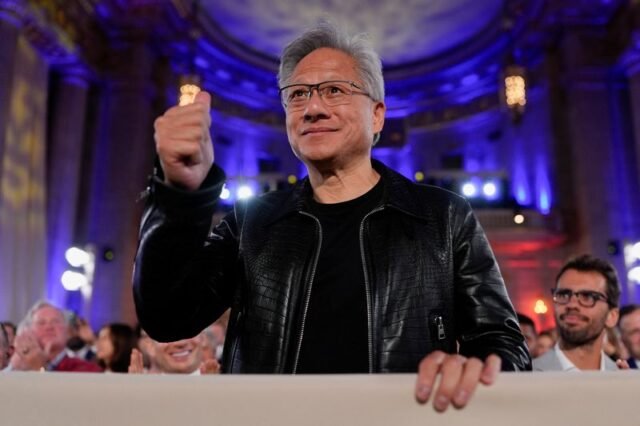 Jensen Huang Assures: “AI Boom Far From Over” – What That Means for the Market