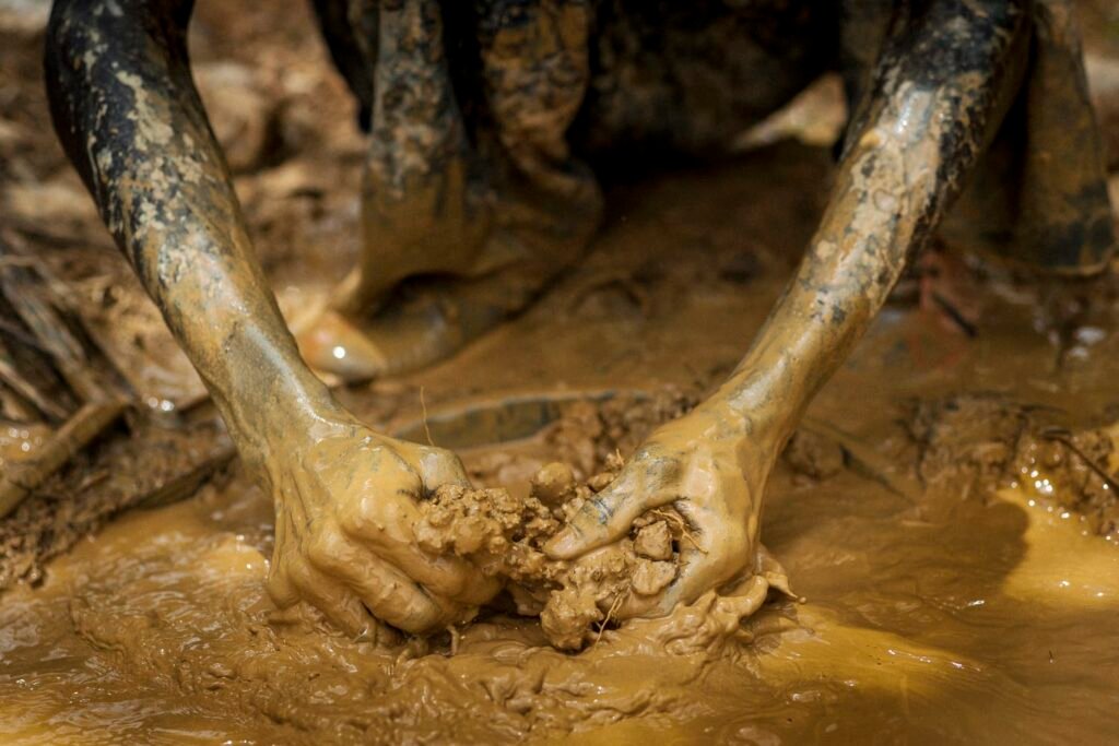 Ghana’s Golden Moment: World Bank Urges Channeling Oil and Mining Gains into People