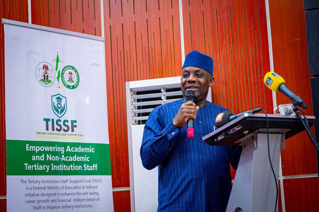 FG unveils revised curriculum for primary, secondary, technical schools in Nigeria