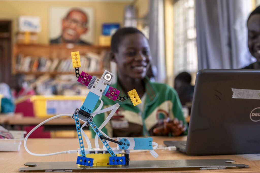 Robotics and Coding Bootcamps Expand Across Africa’s Youth