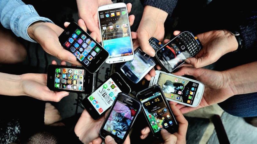 Common Phone Problems Students Can Solve Themselves