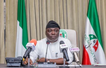 Major storm hits Taraba PDP as all party structures collapse into APC pdp