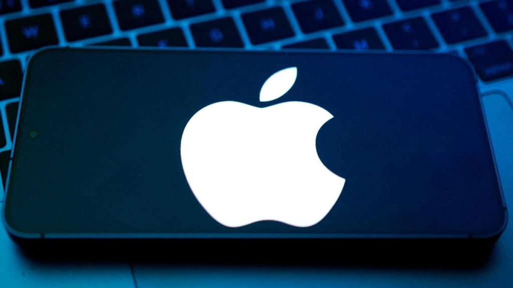 Apple’s Nearly $140 Billion Quarter Signals Strong Year-End Momentum and New Product Wave Ahead