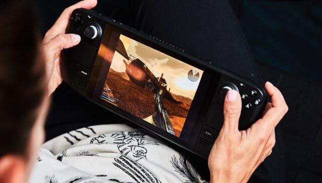 Steam Outage Strikes Gamers Worldwide at Peak Holiday Gaming Time