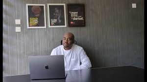 Nigerian Cloud Engineer Makes History With 60-Hour Coding Lesson