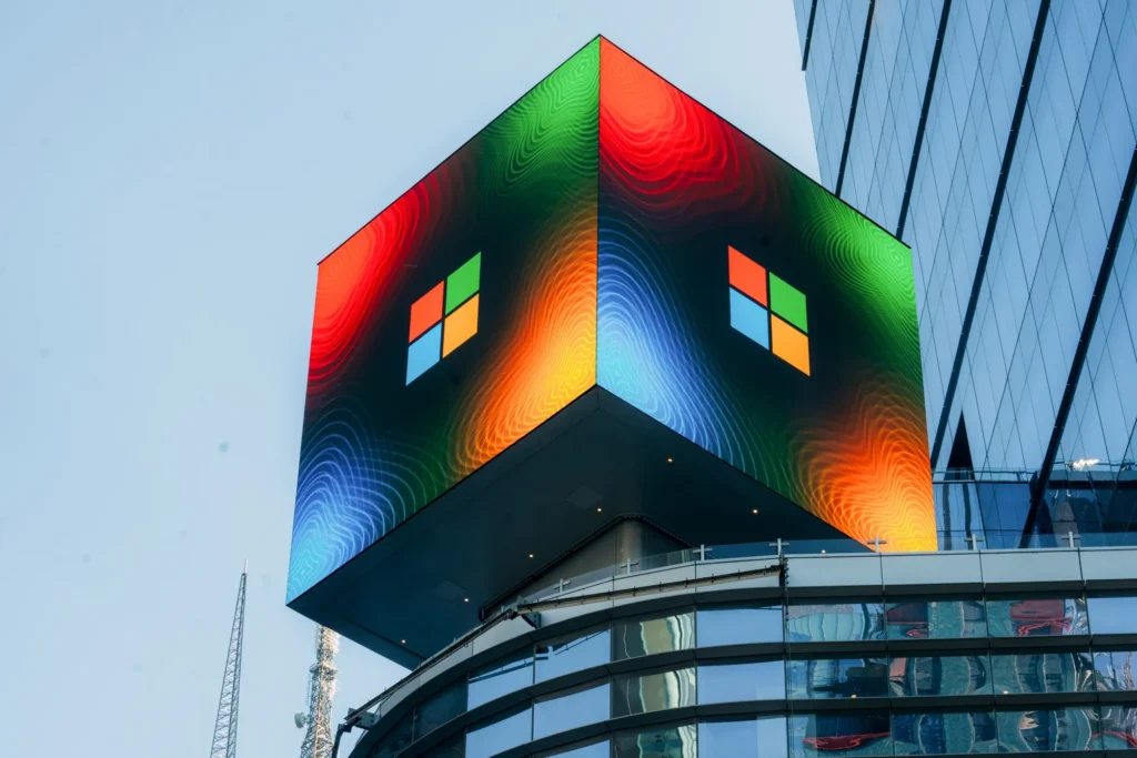 Microsoft Cuts Library and Newspaper Access After 15,000 Layoffs and Shifts to AI Learning