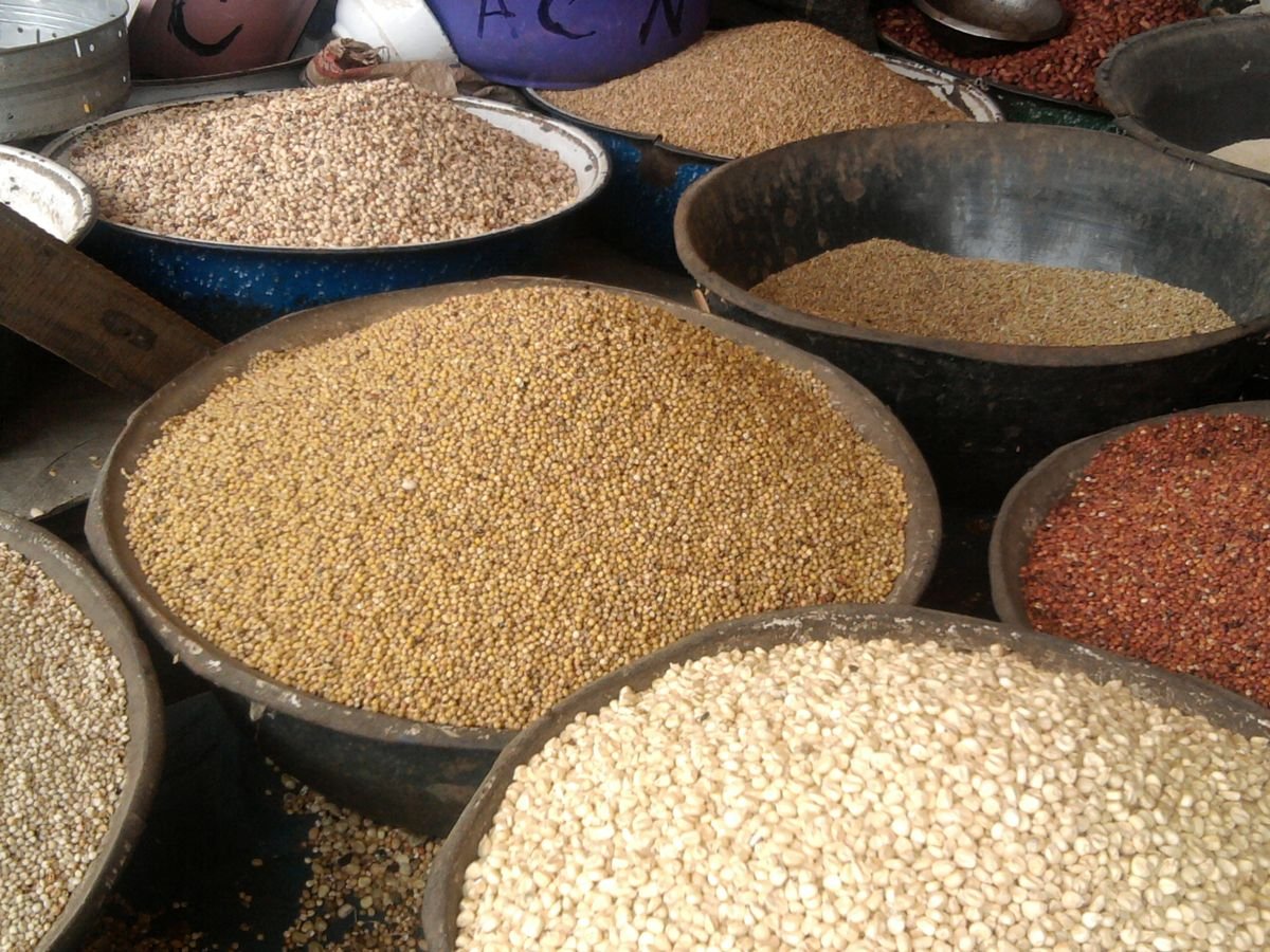 Nigeria inflation rate falls to 15.15 percent as food prices drop significantly