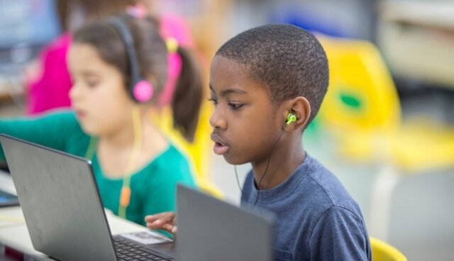 watching-educational-videos-in-class-picture-id516689540 Struggles in Making Assistive Technology a Reality in Schools