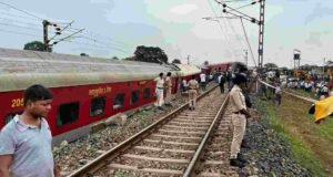 BREAKING: Dozens Injured as Abuja-Kaduna Train Collides With Another Train (Video) Abuja-Kaduna train