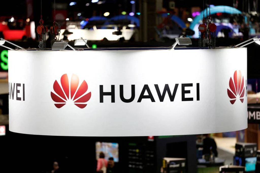 Huawei’s New AI Chip Gains Backing from ByteDance and Alibaba as China Pushes for Tech Independence