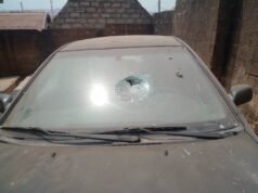 BREAKING: Panic, Crisis in Oyo as thugs attack ex-Deputy Gov’s residence, others [VIDEO, PHOTOS) Oyo