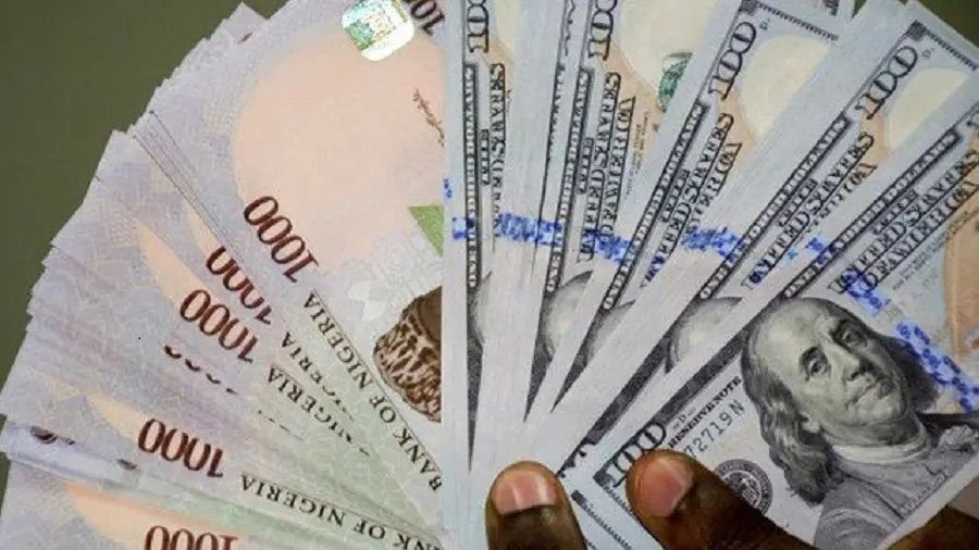 Naira strengthens to N1,348 against the dollar despite rising global tensions