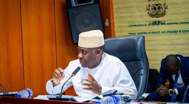 FG Seeks Stronger State Collaboration to Tackle Illiteracy in Nigeria