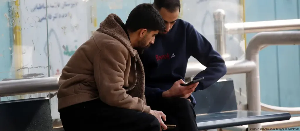 Iran Arrests Foreign Nationals Over Starlink Devices Amid Deepening Internet Crackdown