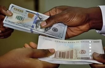 Navigating the Shift: Why the Naira Just Hit a Three-Week Low Navigating the Shift: Why the Naira Just Hit a Three-Week Low
