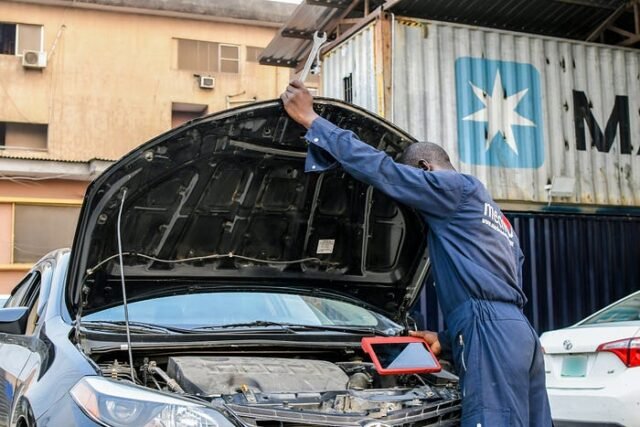 How Nigerian Mechanics Are Using Simple AI Tools to Diagnose Car Faults Faster