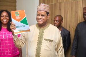 2017: Jonathan Meets ADC Presidential Aspirant Hayatu-Deen