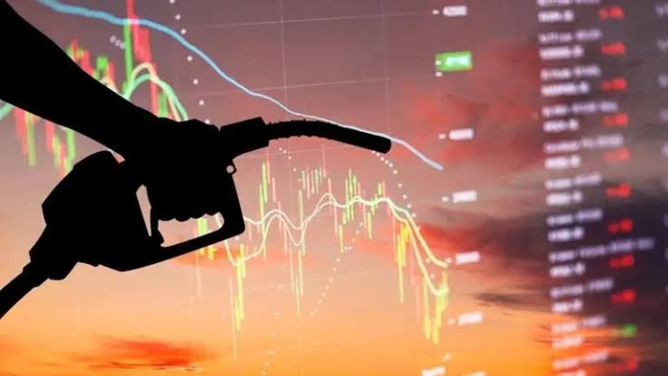 Global Oil Price Falls to $83 as US-Iran Deal Eases Supply Tensions