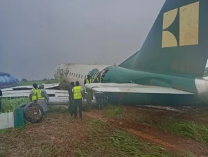 Enugu Air veers off runway