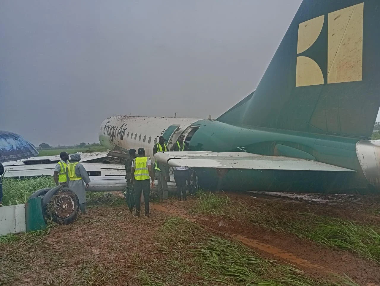 Enugu Air veers off runway