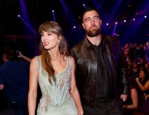 Taylor swift and NFL champion Travis Kelce