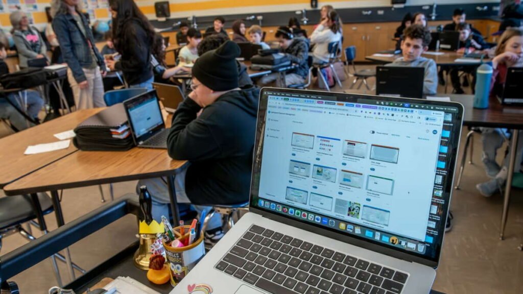 Nigeria Must Learn From America’s Chromebook Experience Before Expanding Digital Classrooms