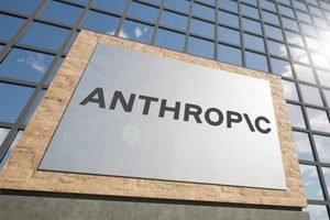 Tech Expert Quits Top Firm Over AI Safety Risks in Superintelligence