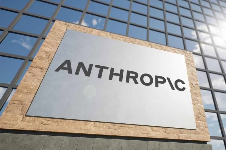 Tech Expert Quits Top Firm Over AI Safety Risks in Superintelligence
