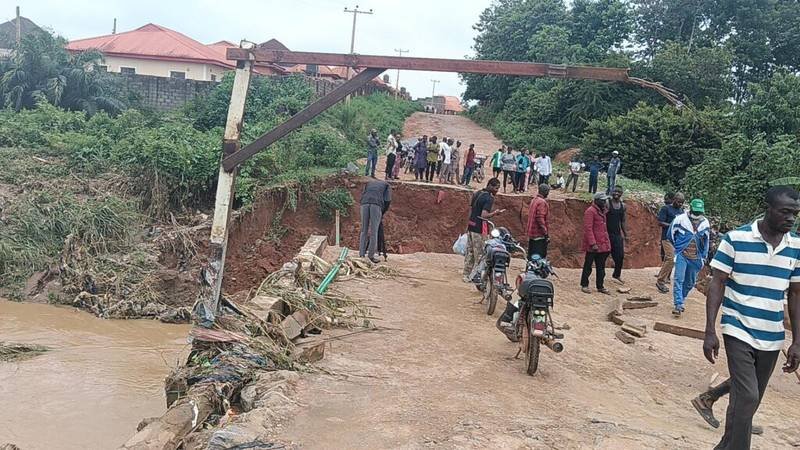 Bridge collapses in Lokogoma