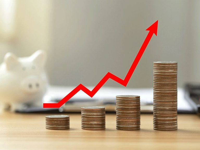 Where to Invest in October 2026: Balancing Equities, Fixed Income, and Currency Risks
