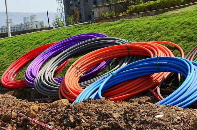 Nigeria Targets 90,000km Fibre Network to Connect Schools and Public Institutions by 2028
