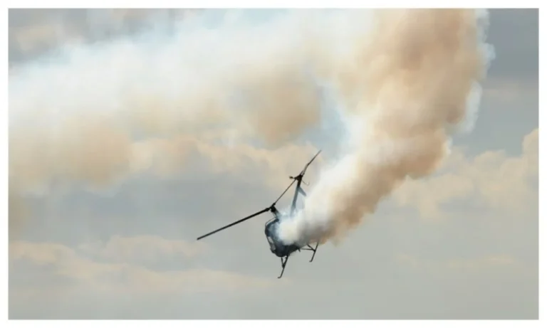 Air force aircraft crashes