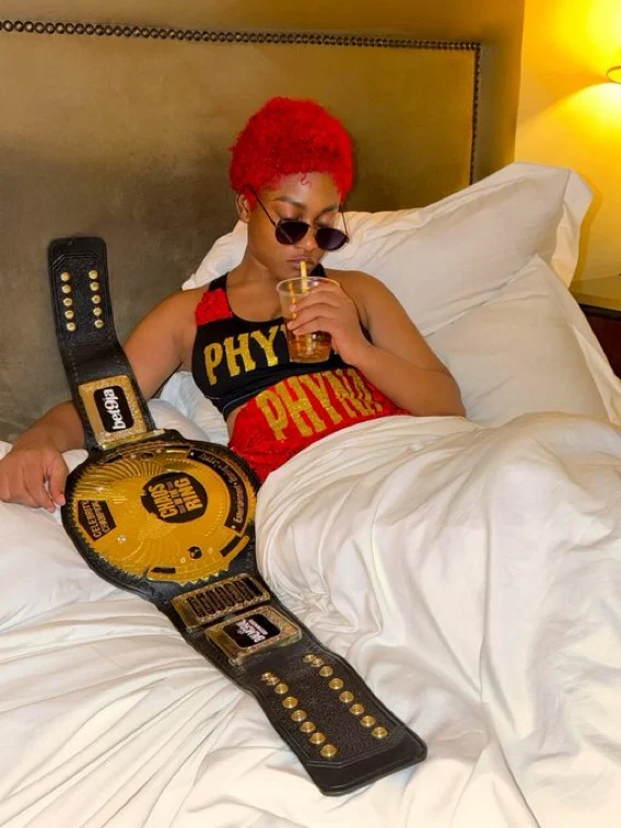 Celebrity boxing